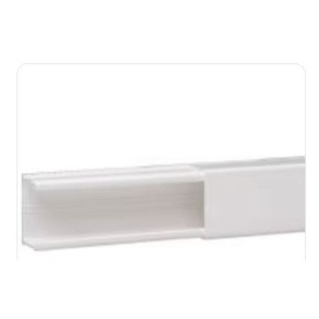 Legrand - Molding DLP section 40 x 25mm White 2.1M